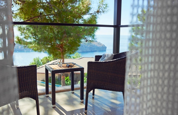 Suit Deniz Manzaralı