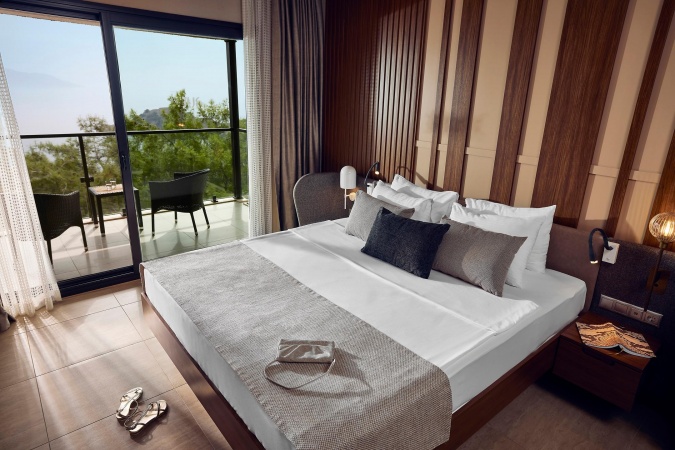 Suit Deniz Manzaralı